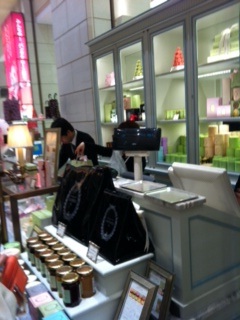 何のお店でしょうか？